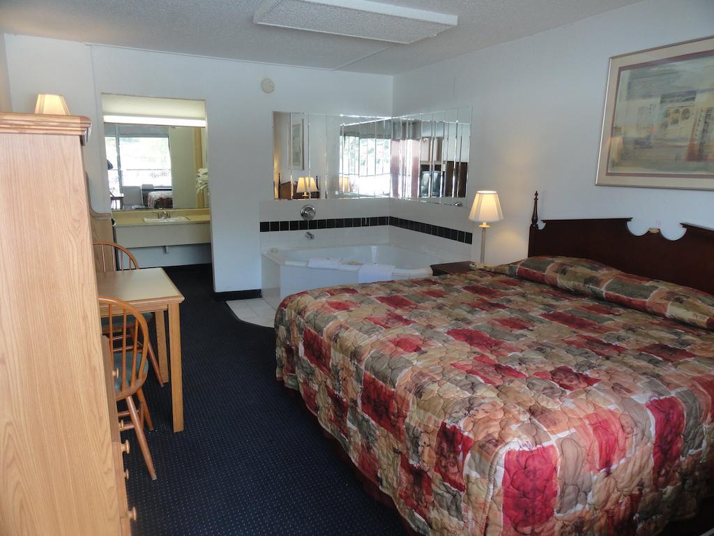 Grand Rapids Inn Wyoming Habitación foto